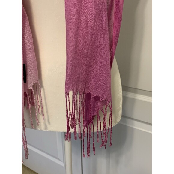 Bloomingdales Exclusive Womens Scarf Wrap Pink Ombre Lightweight 100% Viscose - Picture 2 of 12
